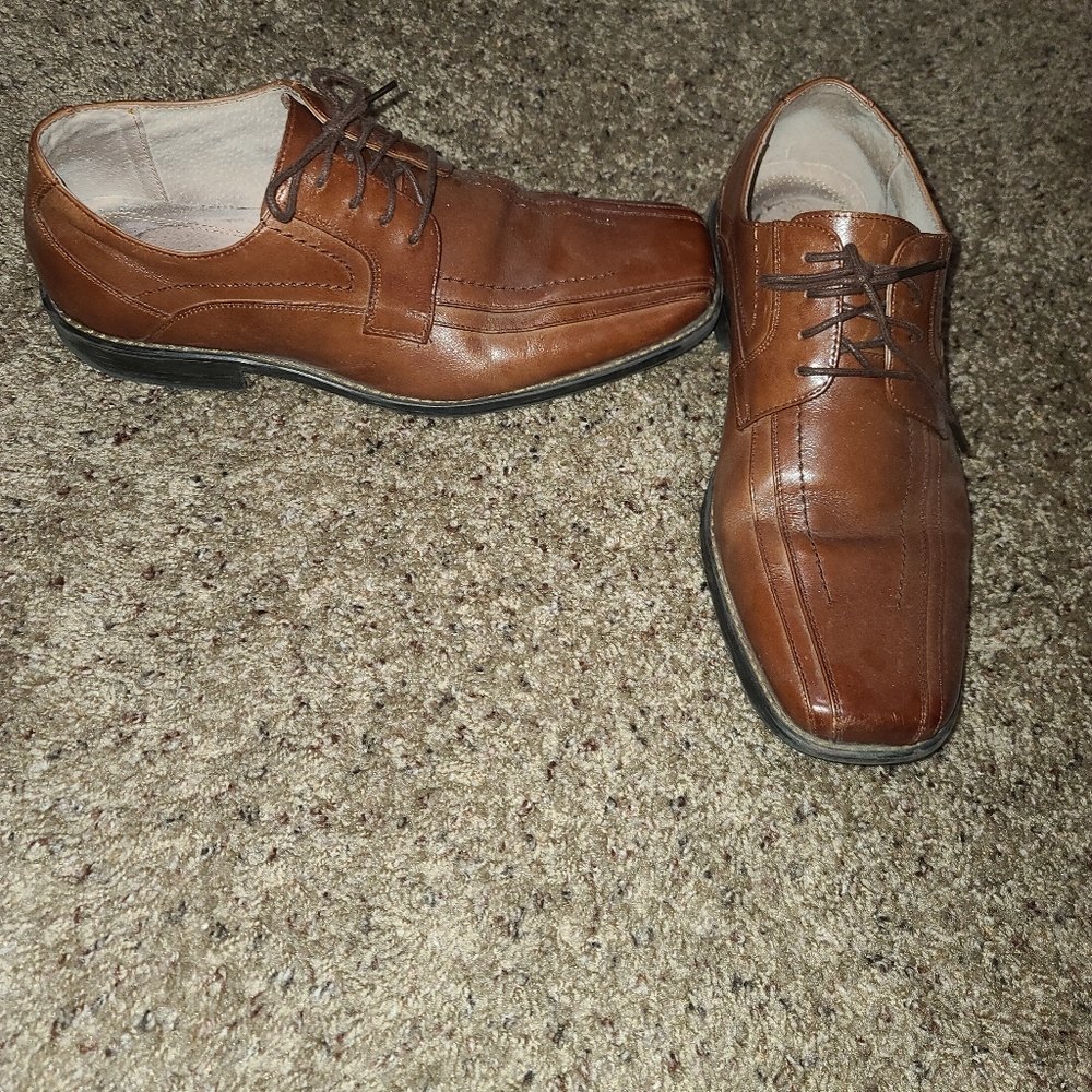 Stacy Adams dress shoes